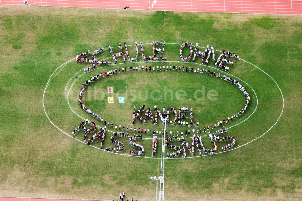 Luftaufnahme Kandel - Schüler-Demonstration der IGS Schule ohne Rassismus in Kandel im Bundesland Rheinland-Pfalz