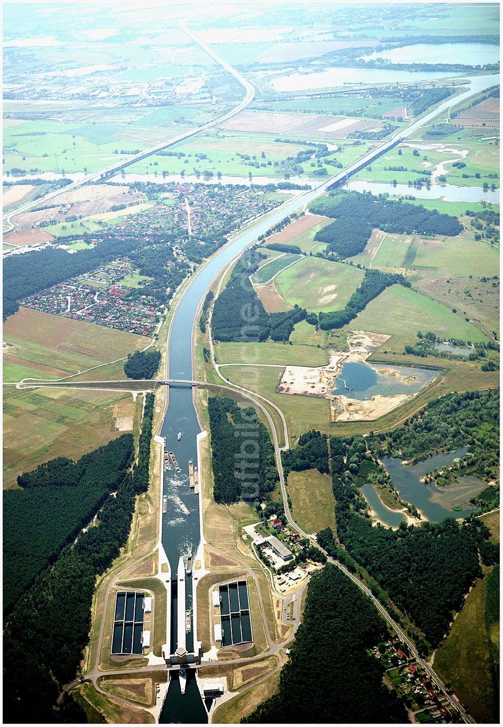 Hohenwarthe aus der Vogelperspektive: Schleuse bei Hohenwarthe