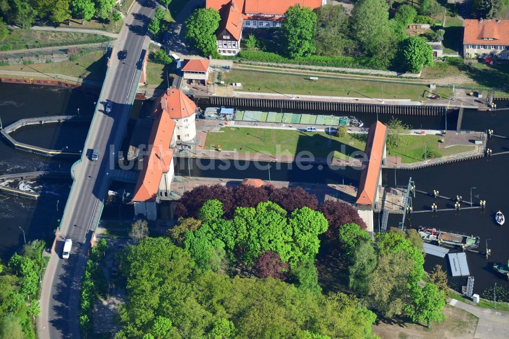 Kleinmachnow aus der Vogelperspektive: Schleuse Kleinmachnow in Kleinmachnow am Teltowkanal im Bundesland Brandenburg