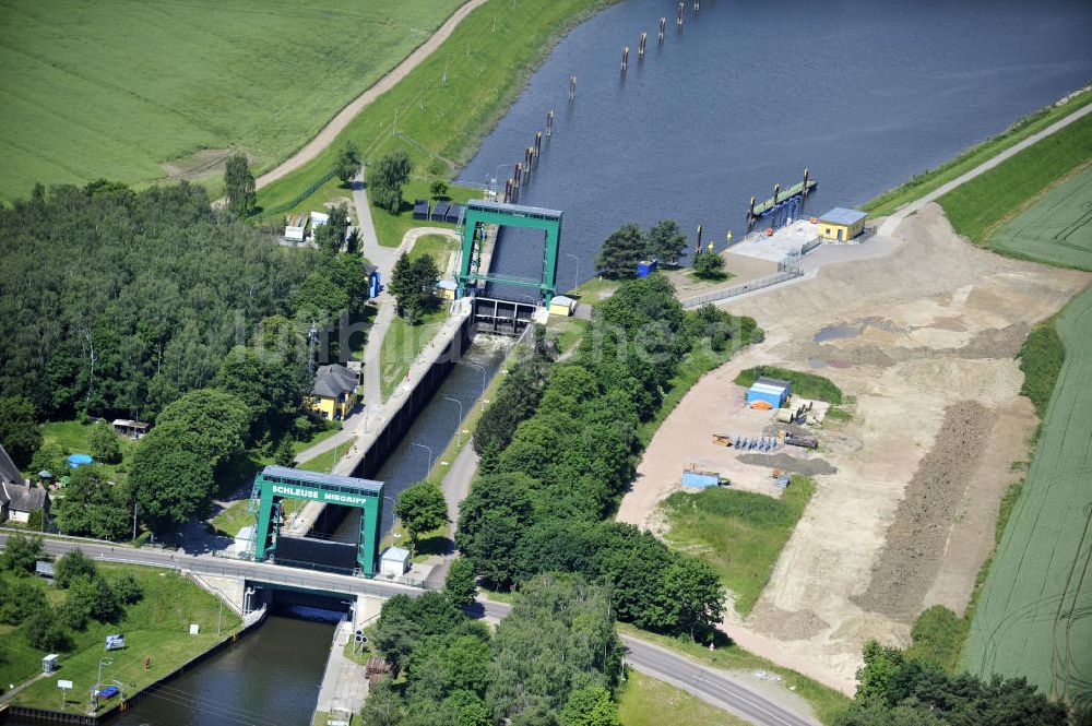 Luftbild Niegripp - Schleuse Niegripp am Wasserstrassenkreuz Magdeburg