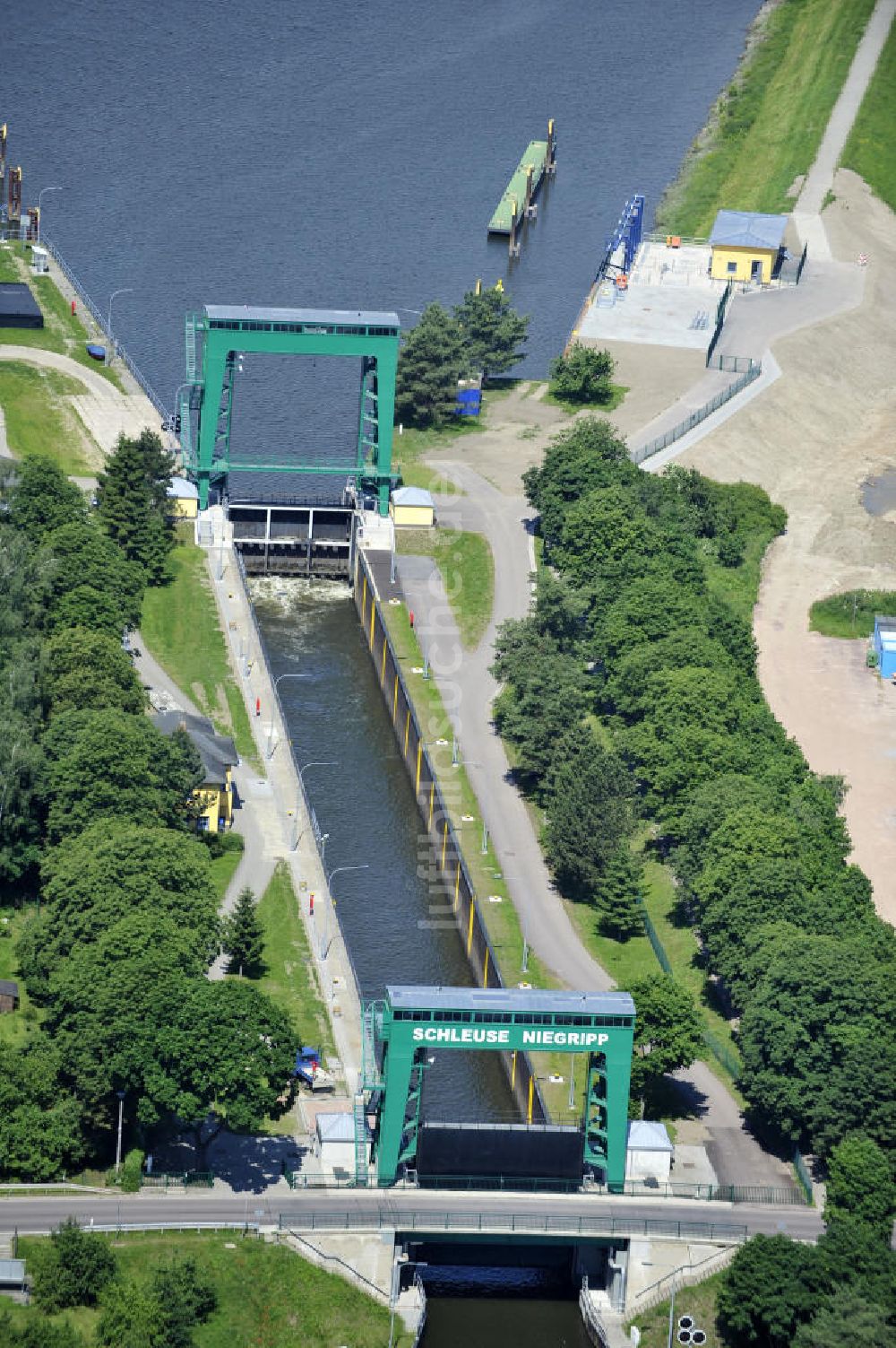 Niegripp von oben - Schleuse Niegripp am Wasserstrassenkreuz Magdeburg