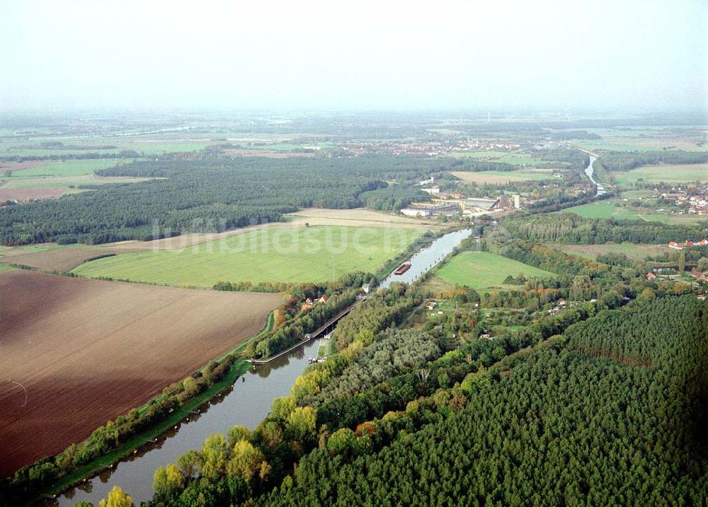 Parey von oben - Schleuse Parey des Elbe - Havel - Kanales