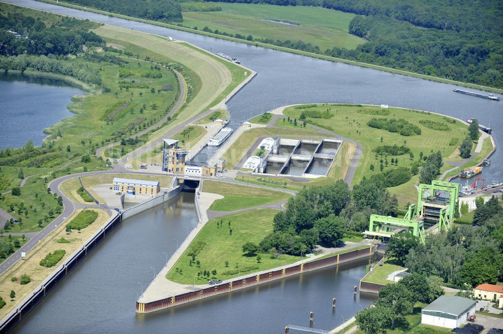 Luftbild Rothensee - Schleuse Rothensee am Wasserstrassenkreuz Magdeburg