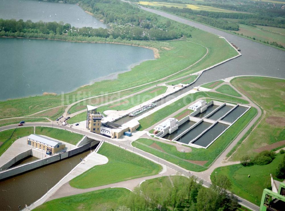 Luftaufnahme Rothensee - Schleuse Rothensee am Wasserstraßenkreuz Magdeburg.