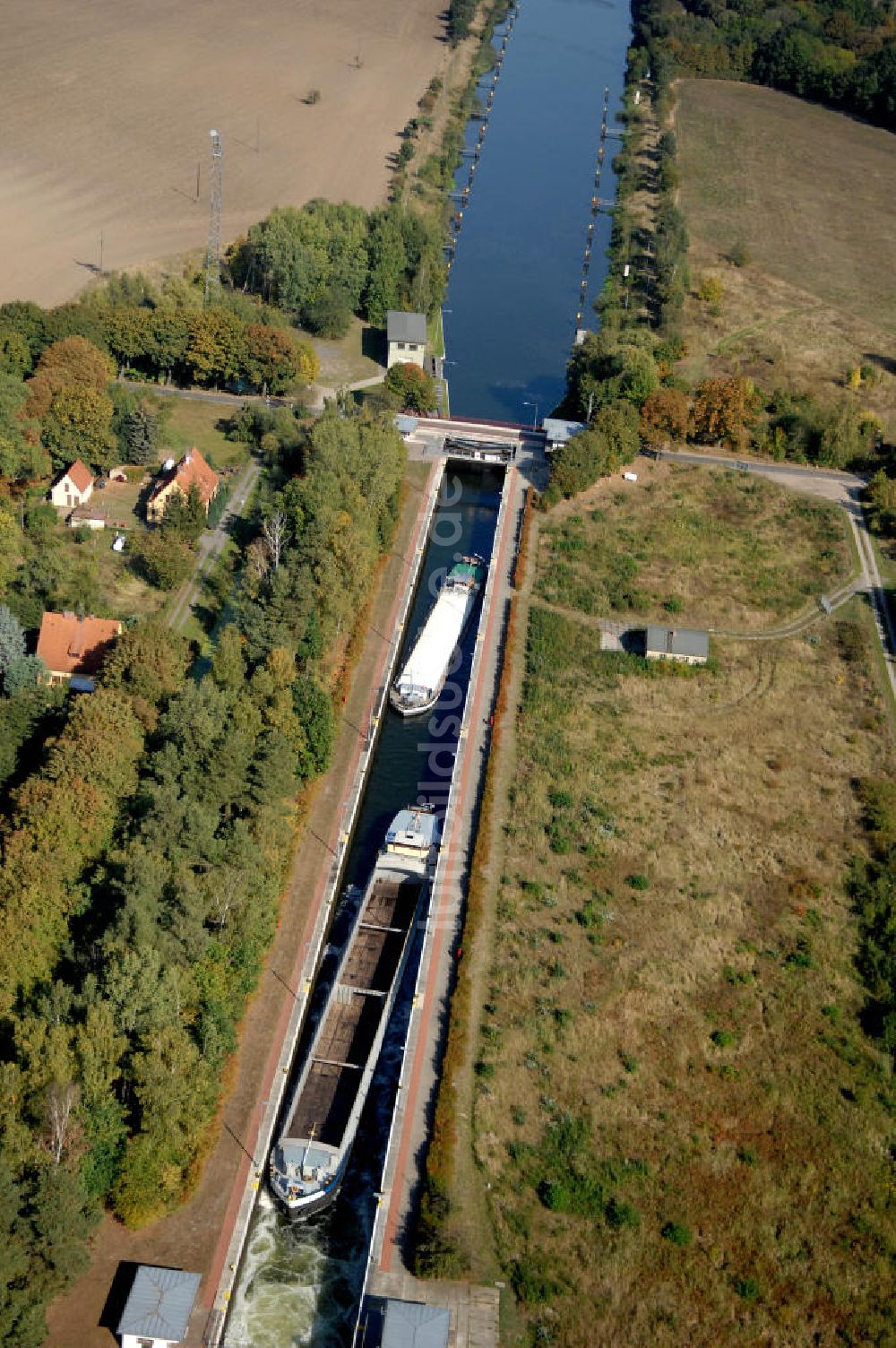 Zerben von oben - Schleuse und Schleusenbrücke Zerben