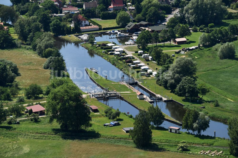 Luftbild Eldena - Schleusenanlagen am Ufer der MEW Müritz- Elde- Wasserstraße in Eldena im Bundesland Mecklenburg-Vorpommern, Deutschland