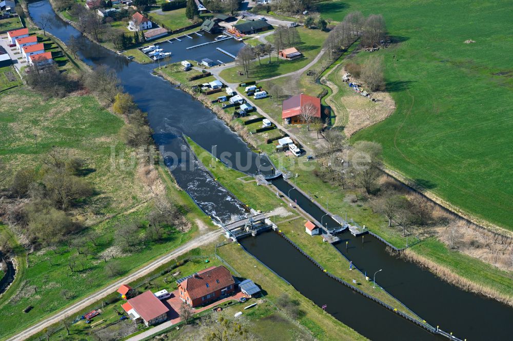 Luftbild Eldena - Schleusenanlagen am Ufer der MEW Müritz- Elde- Wasserstraße in Eldena im Bundesland Mecklenburg-Vorpommern, Deutschland