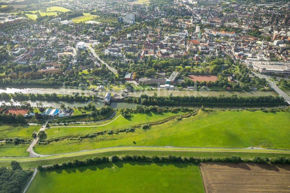 Luftbild Hamm - Schleusenanlagen am Ufer der Wasserstraße des Datteln-Hamm-Kanal - Lippe in Hamm im Bundesland Nordrhein-Westfalen - NRW, Deutschland