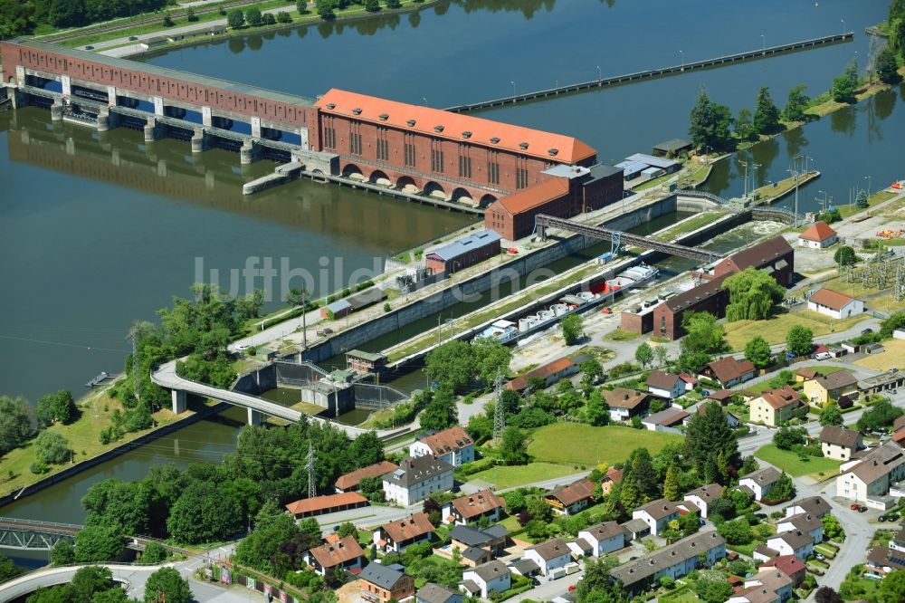 Luftbild Passau - Schleusenanlagen am Ufer der Wasserstraße der Donau im Ortsteil Maierhof in Passau im Bundesland Bayern, Deutschland