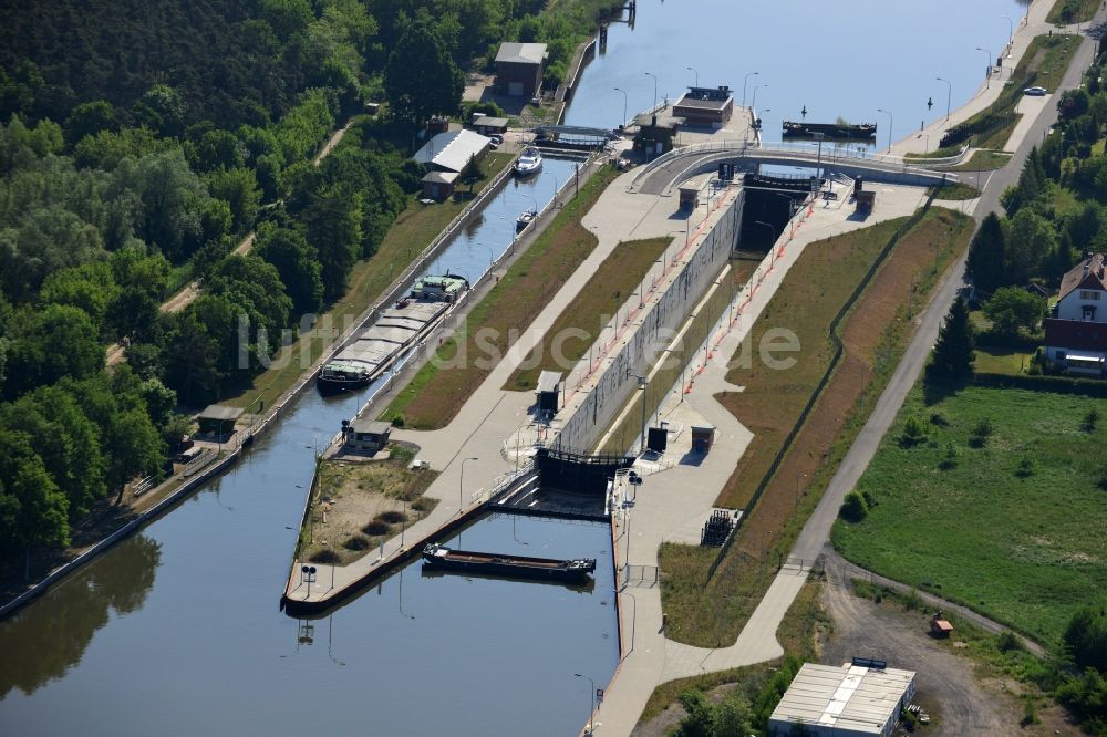 Luftaufnahme Wusterwitz - Schleusenanlagen am Ufer der Wasserstraße des Elbe-Havel-Kanales in Wusterwitz im Bundesland Brandenburg