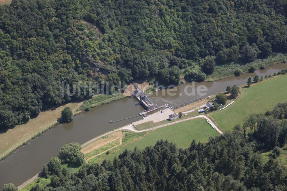 Scheidt von oben - Schleusenanlagen am Ufer der Wasserstraße der Lahn in Scheidt im Bundesland Rheinland-Pfalz, Deutschland