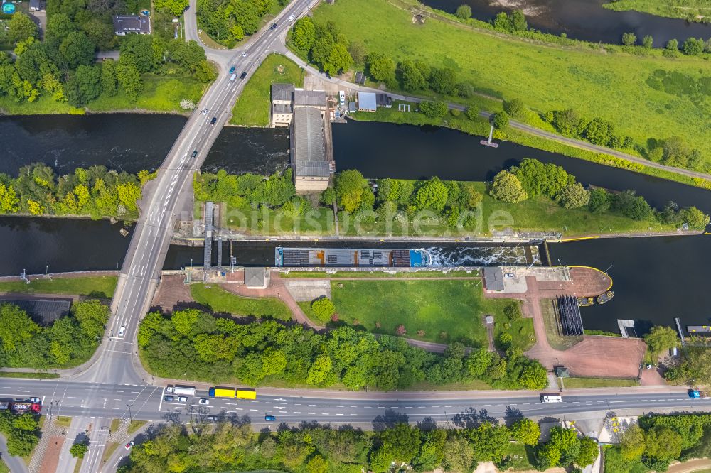 Luftbild Saarnberg - Schleusenanlagen am Ufer der Wasserstraße Schifffahrtskanal in Saarnberg im Bundesland Nordrhein-Westfalen, Deutschland