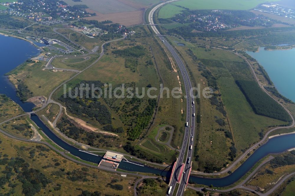 Luftbild Markkleeberg - Schleusenanlagen am Ufer der Wasserstraße des Verbindungskanal Auenhainer Bucht des Markkleeberger See in Markkleeberg im Bundesland Sachsen