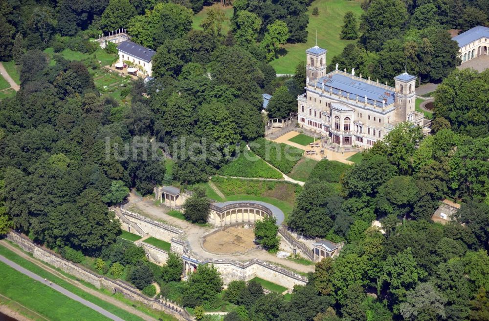 Dresden von oben - Schloss Albrechtsberg am Ufer der Elbe in Dresden im Bundesland Sachsen