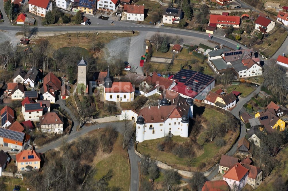 Aufseß aus der Vogelperspektive: Schloss in Aufseß im Bundesland Bayern