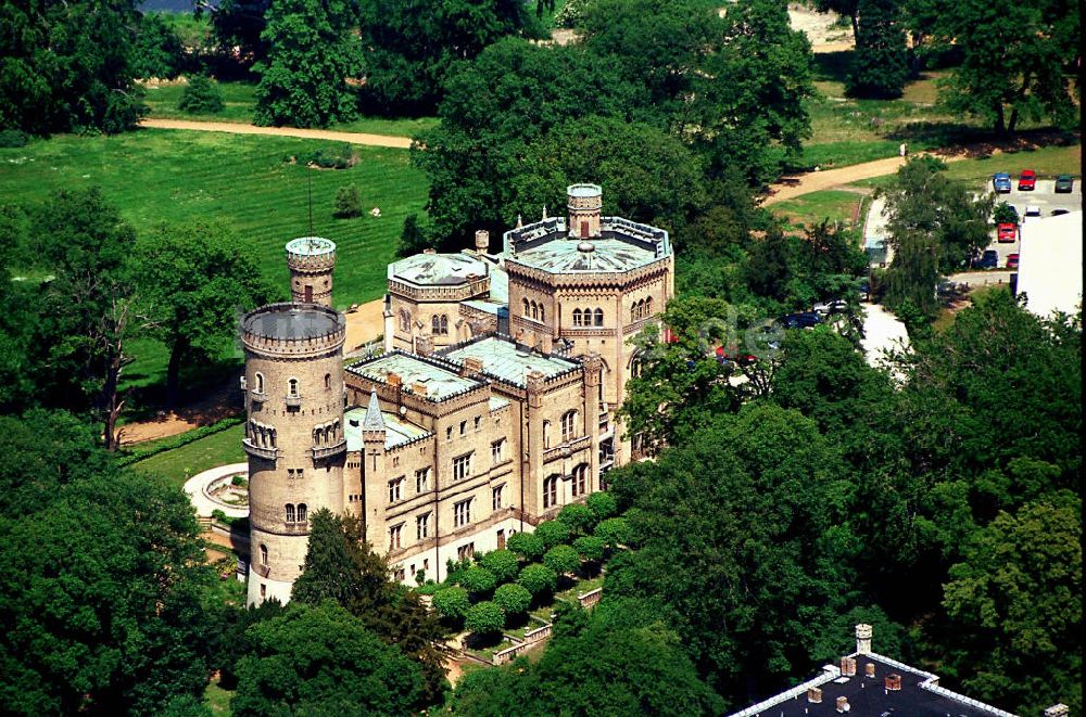 Luftbild Potsdam-Babelsberg - Schloß Babelsberg im Park Babelsberg in Potsdam.