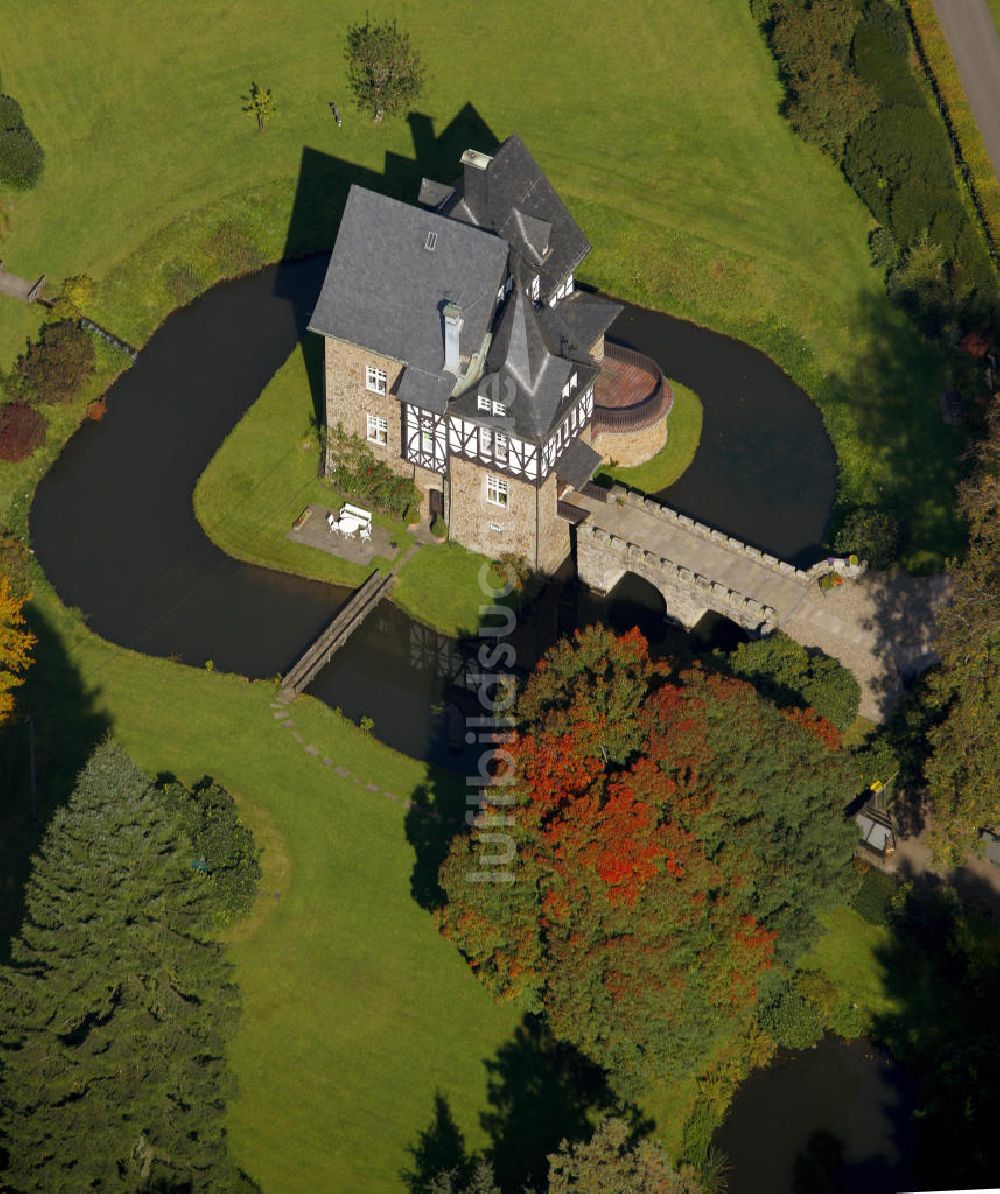 Meinerzhagen von oben - Schloss Badinghagen bei Meinerzhagen