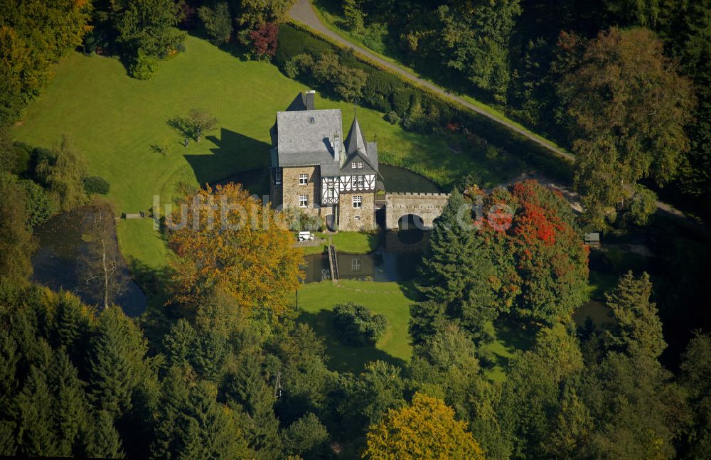 Meinerzhagen von oben - Schloss Badinghagen bei Meinerzhagen