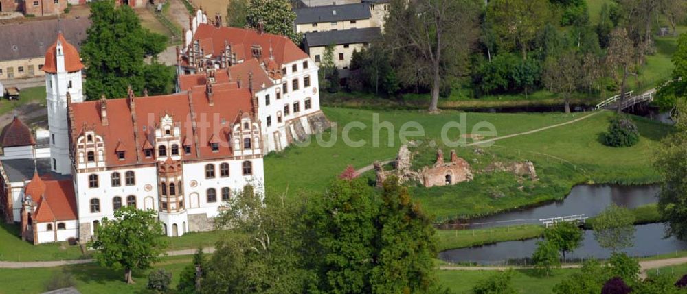 Luftbild Basedow - Schloß Basedow