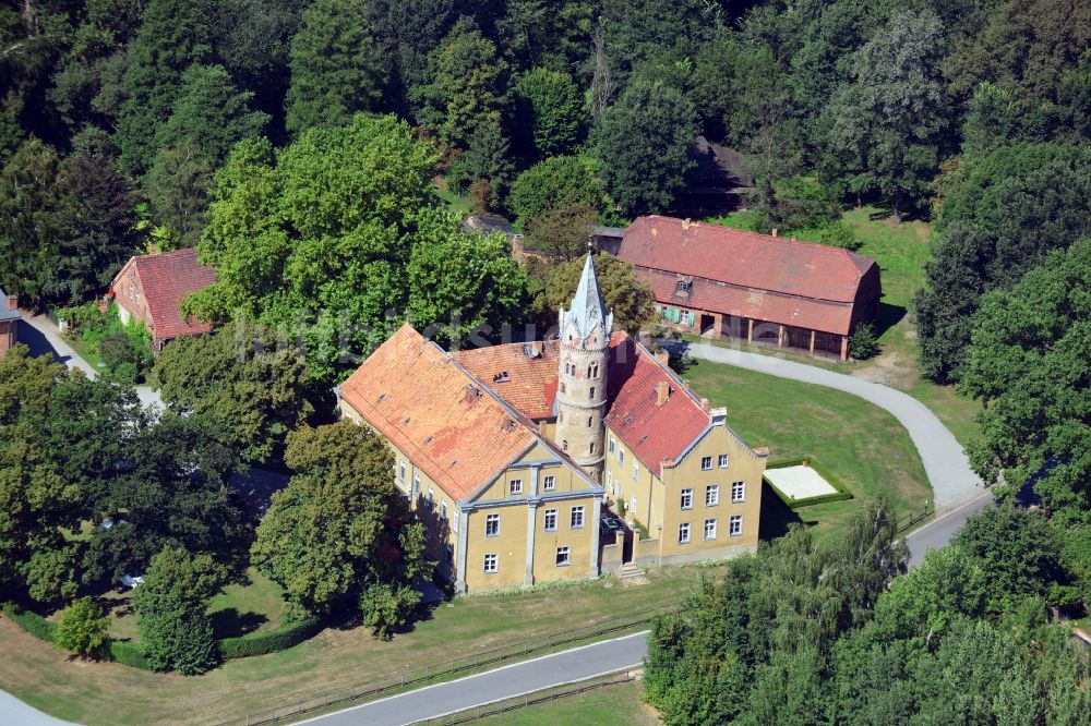 Luftbild Beesdau - Schloss Beesdau bei Beesdau in Brandenburg