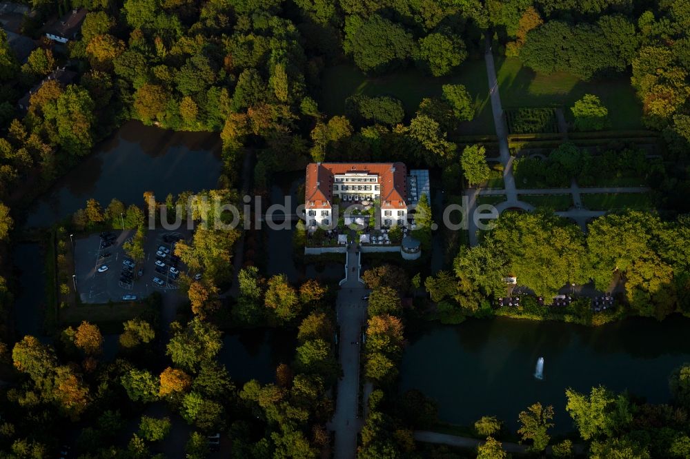 Luftaufnahme Gelsenkirchen - Schloss Berge im Stadtteil Buer in Gelsenkirchen im Bundesland Nordrhein-Westfalen