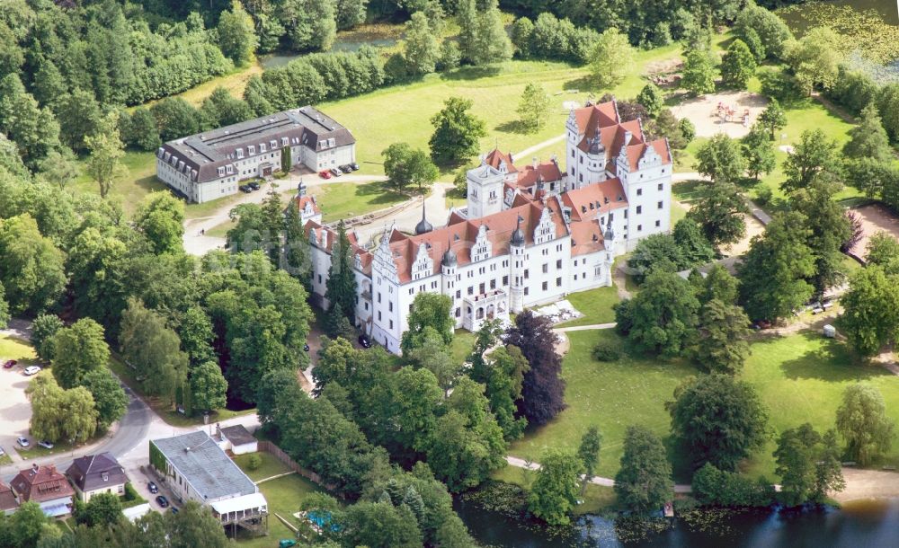 Boitzenburg von oben - Schloss Boitzenburg im Boitzenburger Land in der Uckermark im Bundesland Brandenburg