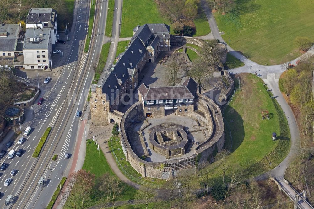 Mülheim an der Ruhr von oben - Schloss Broich in Mülheim an der Ruhr im Bundeslandes Nordrhein-Westfalen NRW