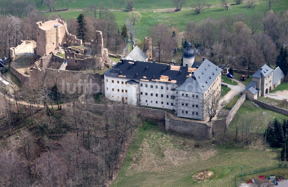 Frauenstein von oben - Schloss und Burg Frauenstein im Erzgebirge in Sachsen