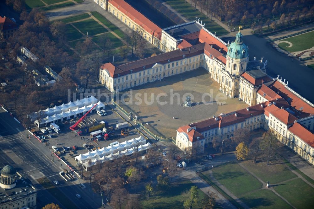 Berlin aus der Vogelperspektive: Schloß Charlottenburg in Berlin