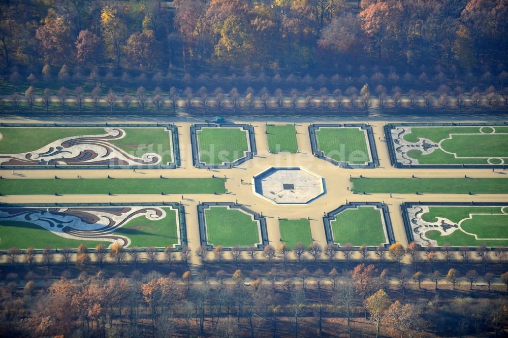 Luftbild Berlin - Schloß Charlottenburg in Berlin