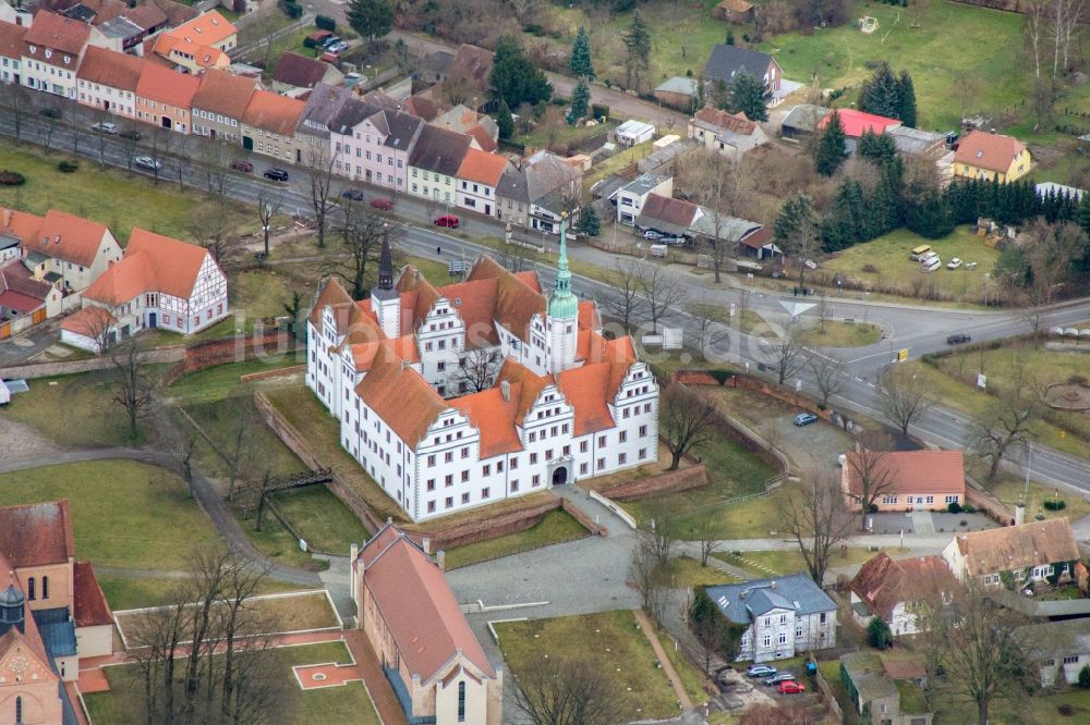 Luftaufnahme Doberlug-Kirchhain - Schloss Doberlug im Bundesland Brandenburg