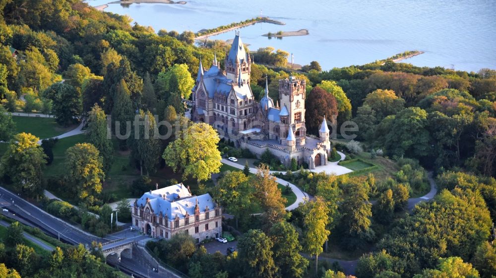 Königswinter von oben - Schloss Drachenburg in Königswinter im Bundesland Nordrhein-Westfalen