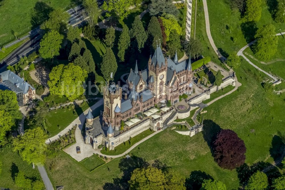 Luftaufnahme Königswinter - Schloss Drachenburg am Rhein in Königswinter im Bundesland Nordrhein-Westfalen NRW