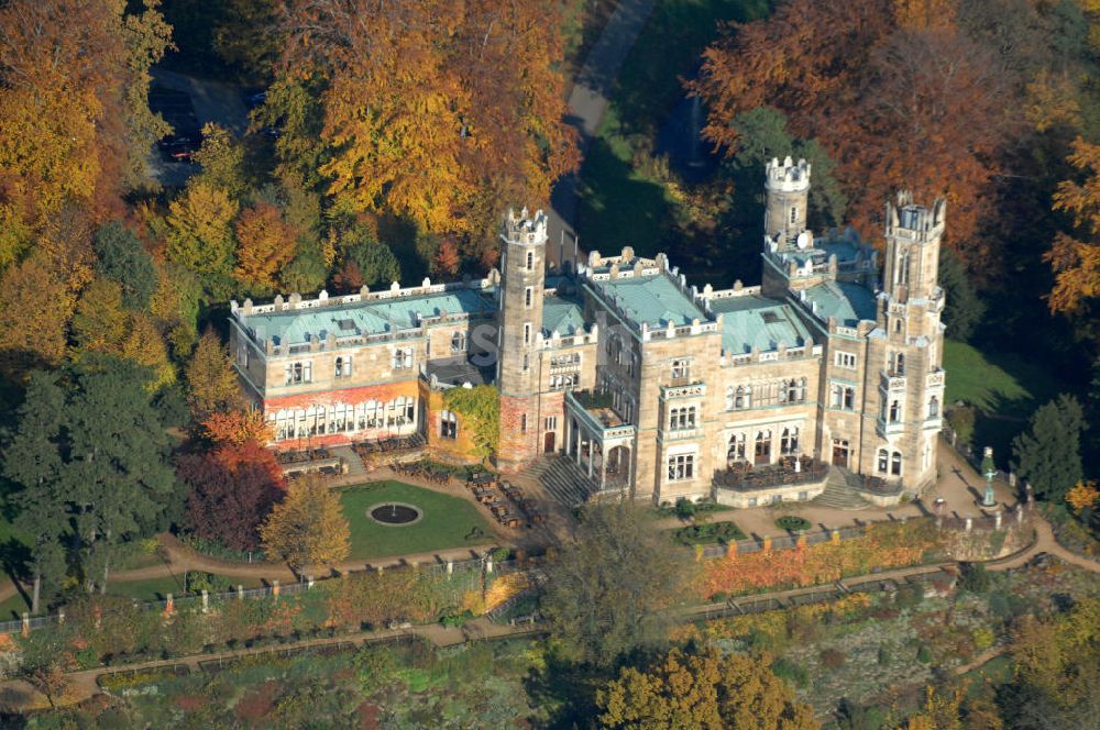 Dresden von oben - Schloss Eckberg in Dresden im herbstlichem Antlitz