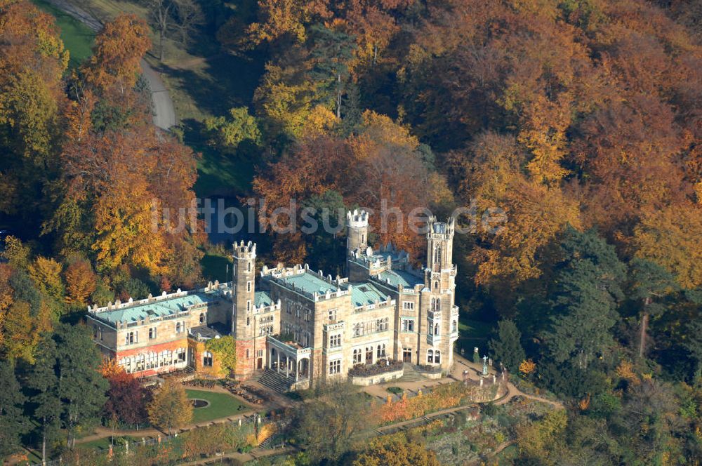 Dresden aus der Vogelperspektive: Schloss Eckberg in Dresden im herbstlichem Antlitz