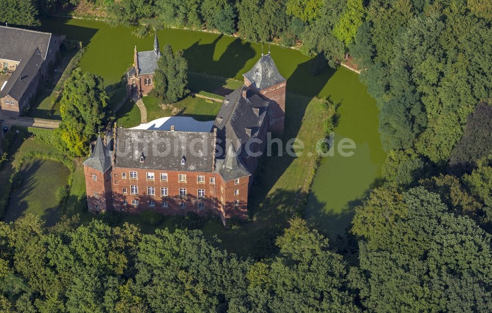 Luftbild Wassenberg - Schloss Elsum in Wassenberg im Bundesland Nordrhein-Westfalen