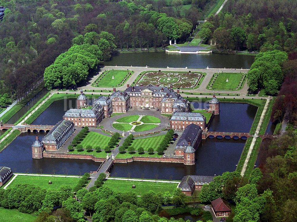 Luftaufnahme Nordkirchen - Schloss der Fachhochschule für Finanzen Nordrhein Westfalen Bibliothek in Nordkirchen im Bundesland Nordrhein-Westfalen, Deutschland