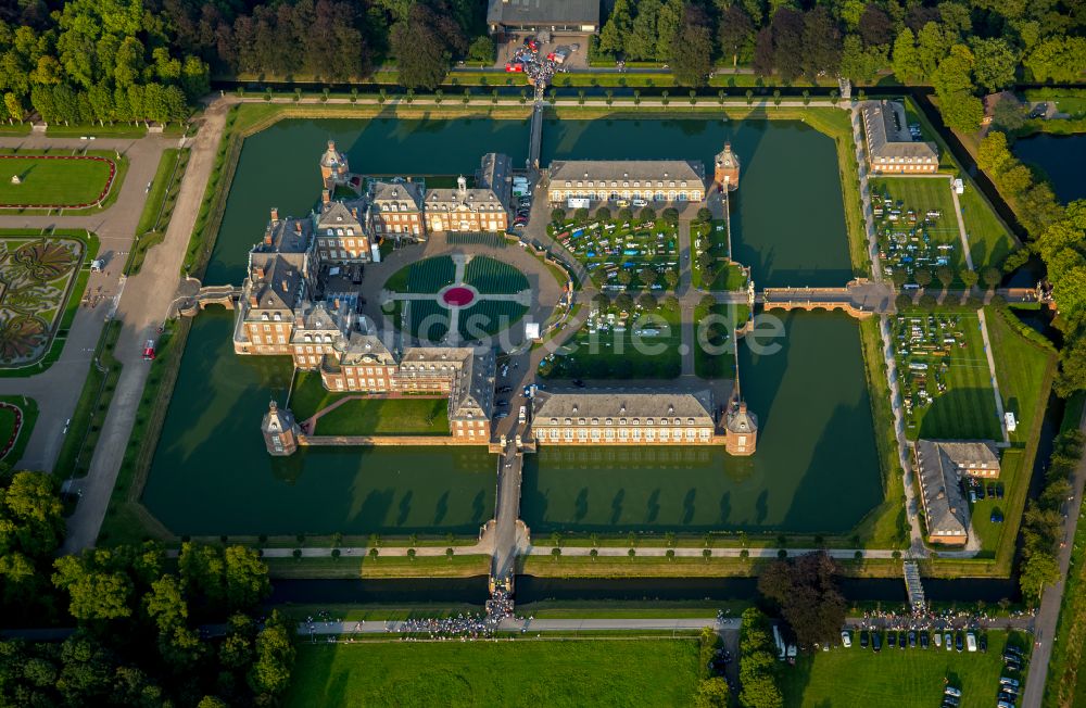 Luftaufnahme Nordkirchen - Schloss der Fachhochschule für Finanzen Nordrhein Westfalen Bibliothek in Nordkirchen im Bundesland Nordrhein-Westfalen, Deutschland