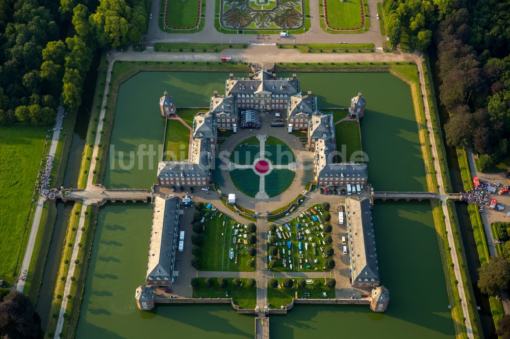 Nordkirchen von oben - Schloss der Fachhochschule für Finanzen Nordrhein Westfalen Bibliothek in Nordkirchen im Bundesland Nordrhein-Westfalen, Deutschland