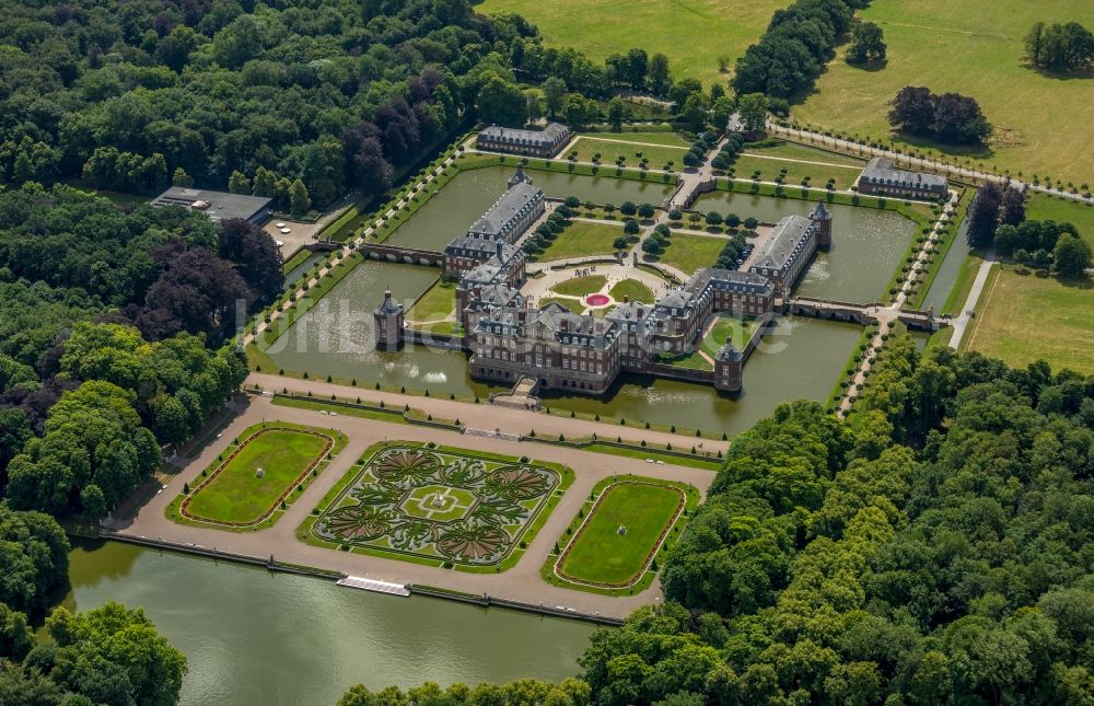 Luftaufnahme Nordkirchen - Schloss der Fachhochschule für Finanzen Nordrhein Westfalen Bibliothek in Nordkirchen im Bundesland Nordrhein-Westfalen, Deutschland