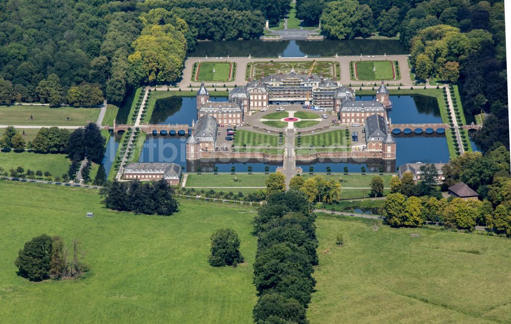 Luftaufnahme Nordkirchen - Schloss der Fachhochschule für Finanzen Nordrhein Westfalen Bibliothek in Nordkirchen im Bundesland Nordrhein-Westfalen, Deutschland