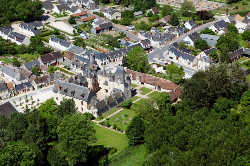 Luftaufnahme Fougers-sur-Bievre - Schloss Fougères-sur-Bièvre