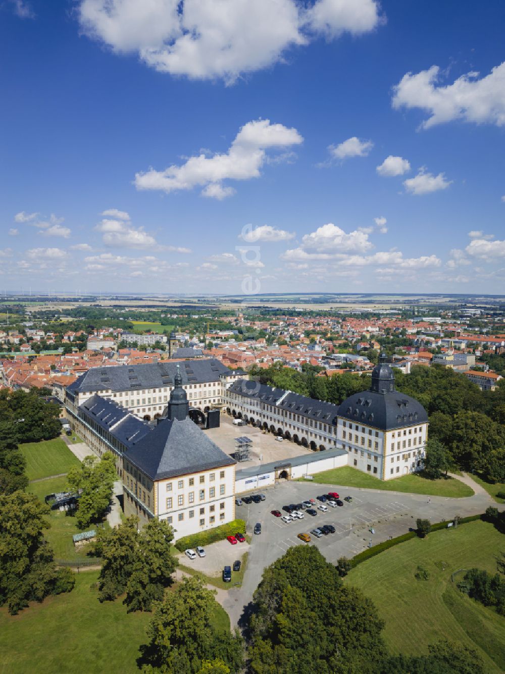 Luftaufnahme Gotha - Schloss Friedenstein in Gotha im Bundesland Thüringen