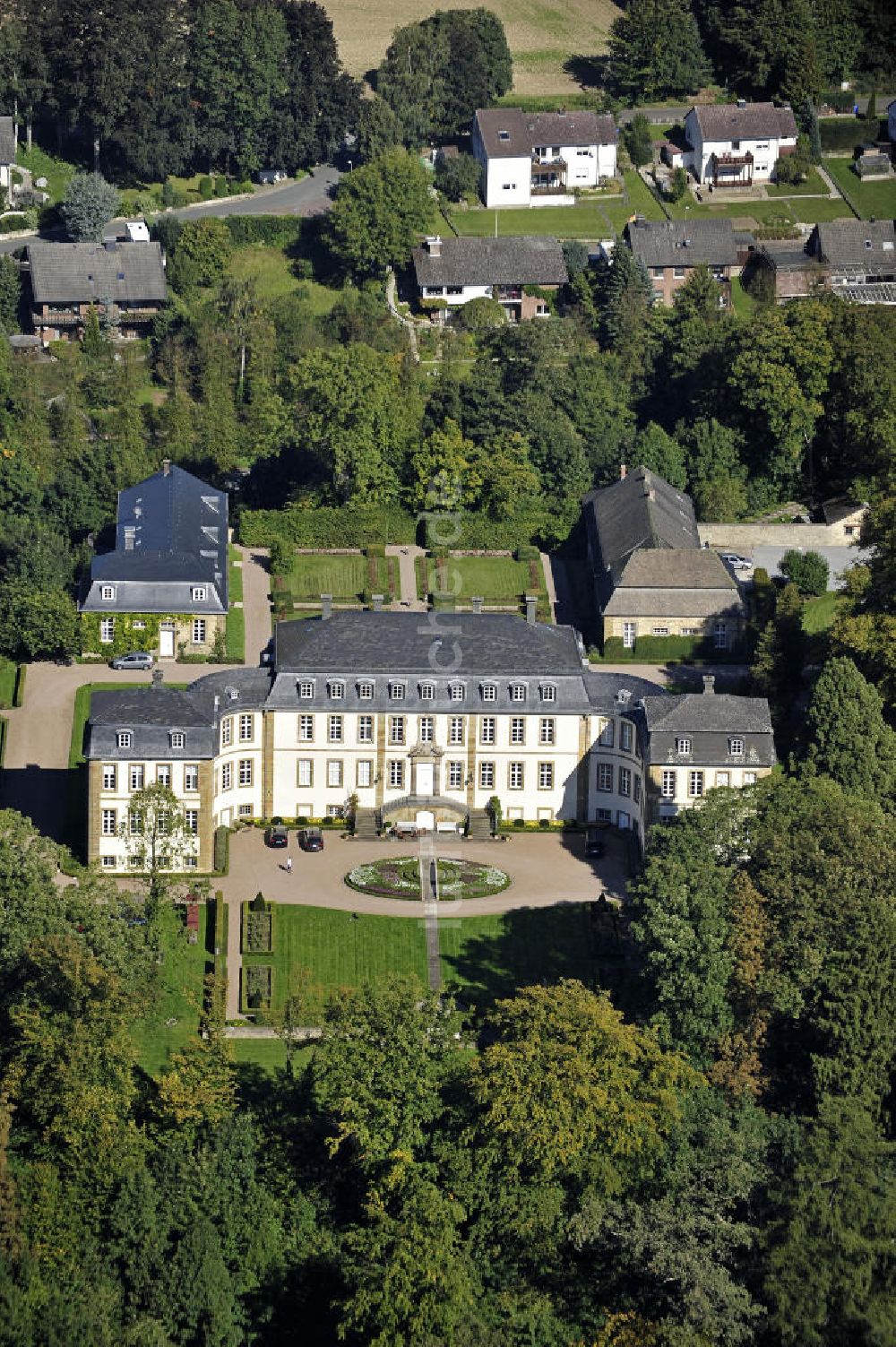 Luftaufnahme Bad Wünnenberg - Schloss Fürstenberg Bad Wünnenberg