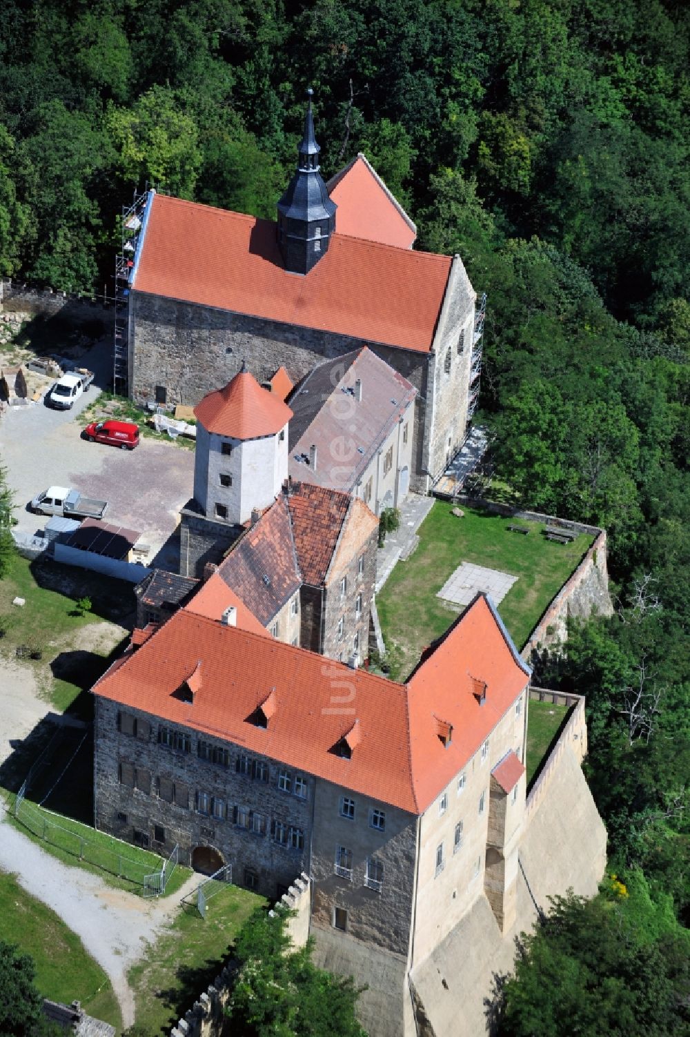 Goseck von oben - Schloß Goseck in Goseck im Burgenlandkreis im Bundesland Sachsen-Anhalt