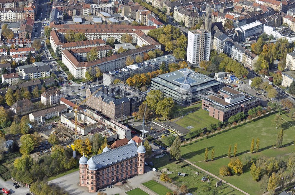 Luftaufnahme Karlsruhe - Schloss Gottesau und Gebäude der Badischen Versicherungen Karlsruhe