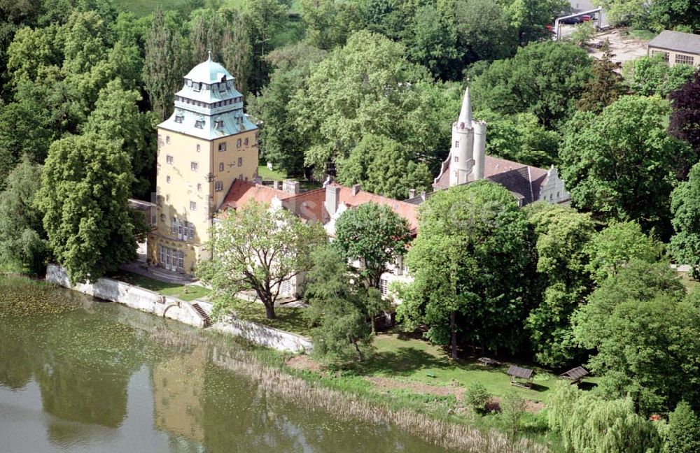 Luftaufnahme Groß Leuthen / Brandenburg - Schloß Groß Leuthen am Groß Leuthener See