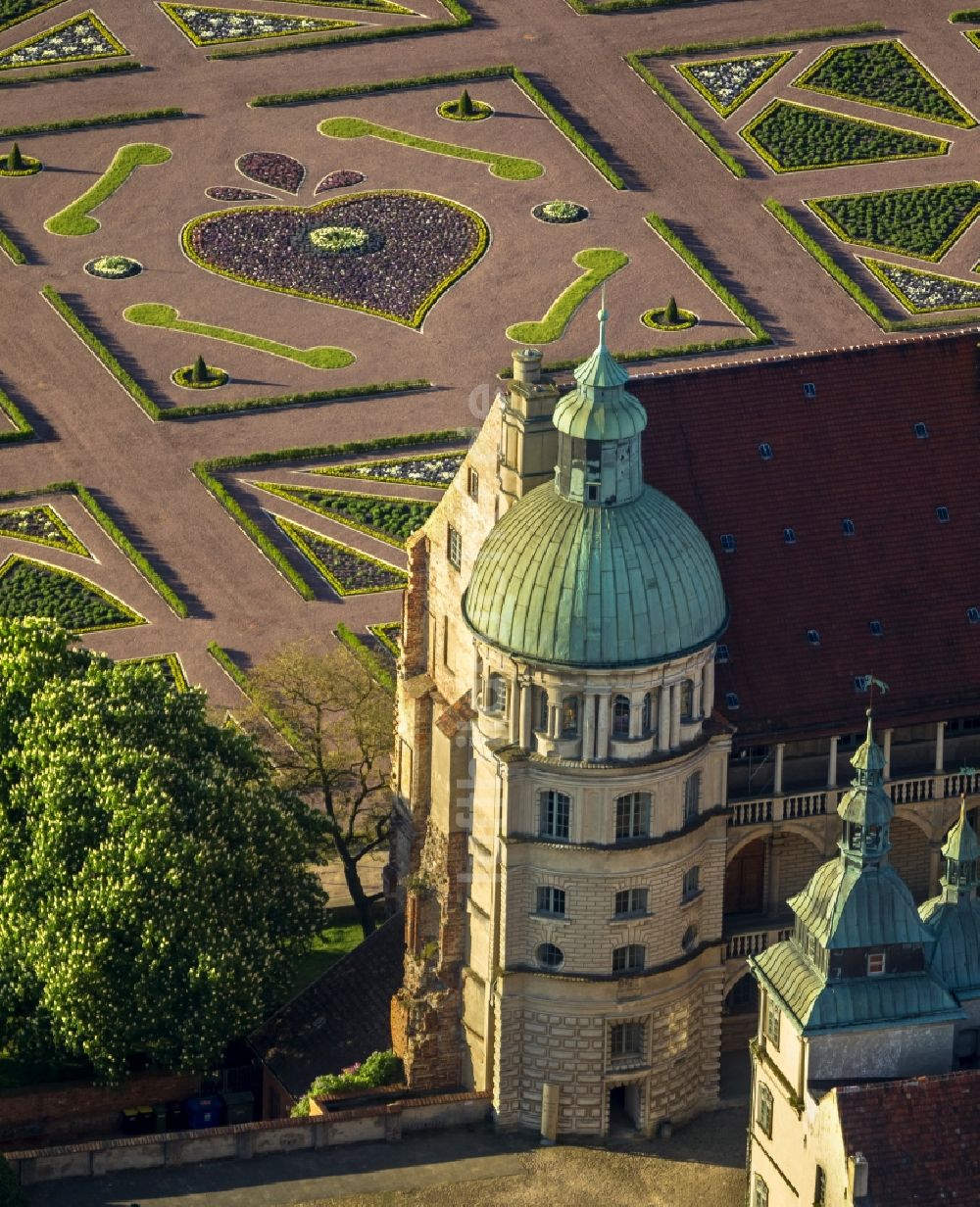 Güstrow aus der Vogelperspektive: Schloss Güstrow im Bundesland Mecklenburg-Vorpommern