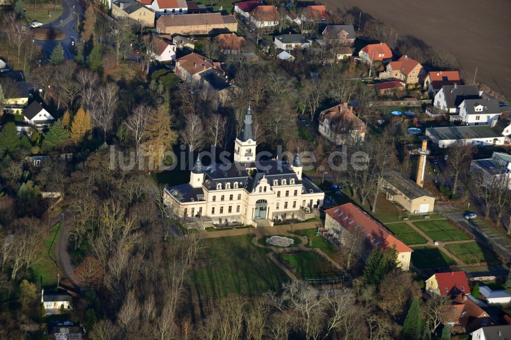 Luftbild Stahnsdorf - Schloß Güterfelde in Stahnsdorf im Bundesland Brandenburg