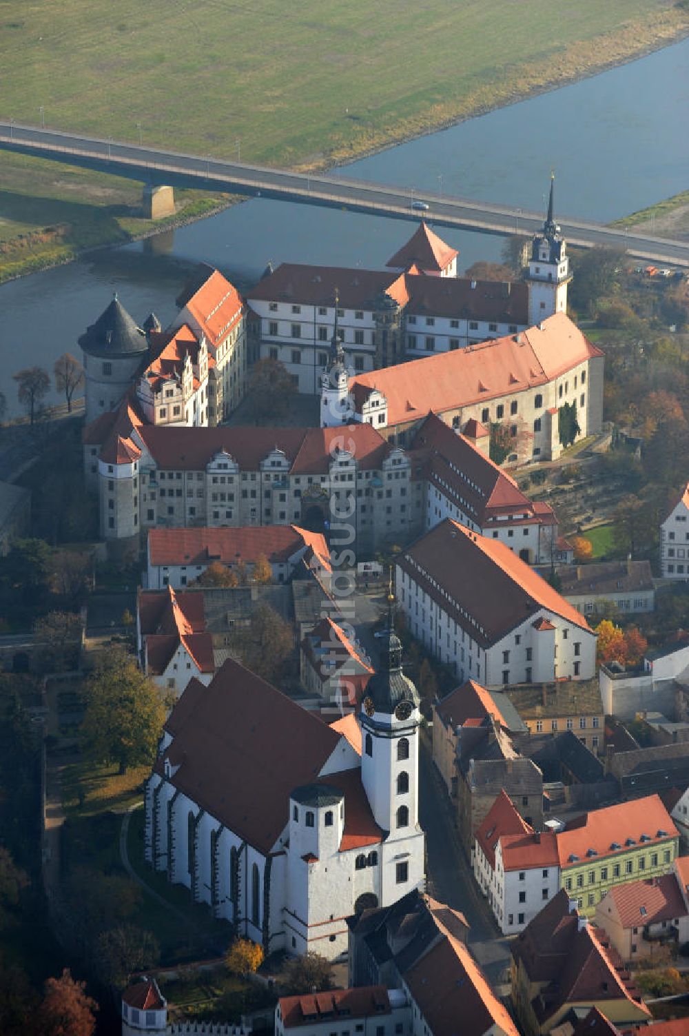 Luftaufnahme Torgau - Schloss Hartenfels in Torgau an der Elbe